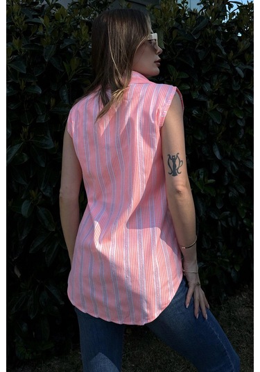 Kadın Oranj Çizgili, Dokulu Yazlık Kumaş, Yarım Patlı, Sıfır Kollu Bluz Oranj