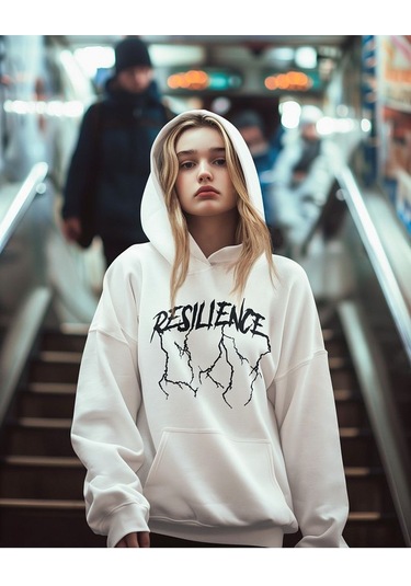 Sevbano Resilience Baskılı Unisex Oversize Tasarım Hoodie Beyaz
