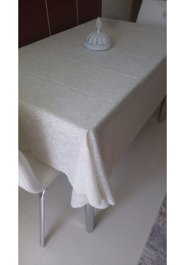 Dantel Temalı Masa Örtüsü 140x180Cm
