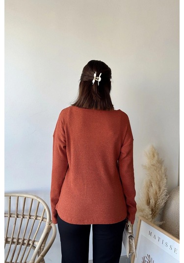 Kadın Kiremit Yumuşak Dokulu, Düğmeli Bisiklet Yaka, Regular Kesim Triko Kazak, Bluz Kiremit