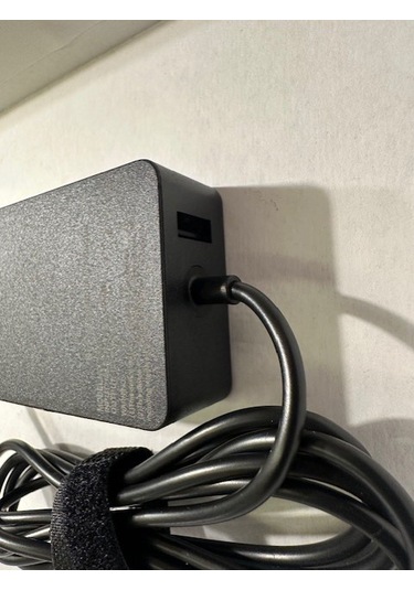 12 Volt 3.6 Amper Microsoft Uyumlu Surface Pro1 Adaptör