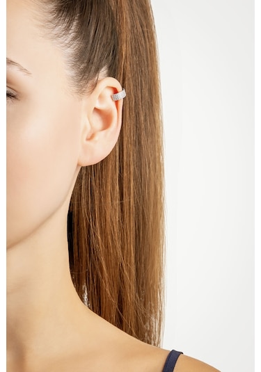 Minimal 18 Ayar Beyaz Altın Kaplama Gümüş Tek Kıkırdak Küpe Beyaz