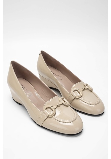Tamer Tanca Kadın Hakiki Deri Bej Klasik Ayakkabı 33 7396 Bn Ayk Sk23/24 Bej Krsk Rgn Bej