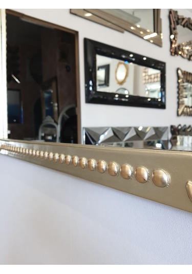 Ayna Denizi Lady Shiny Gold Model Platin Altın Renk Dekoratif Ayna Altın