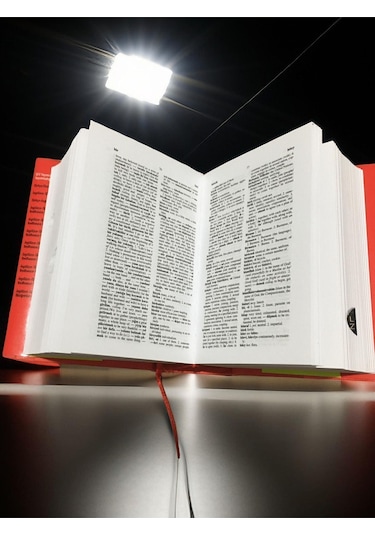 Redhouse R Sözlük Küçük El Sözlüğü İngilizce - Türkçe Türkçe - İngilizce Sözlük 702 Sayfa