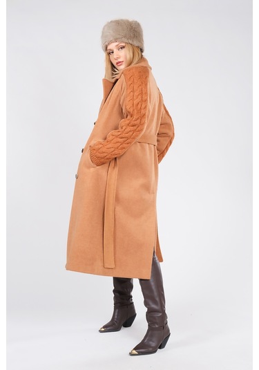 Giyim Dünyası Kadın Kolları Triko Örgü Detaylı Bel Kuşaklı Kaşe Kaban Camel 001