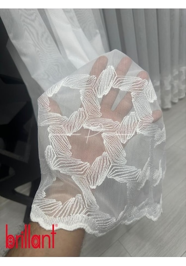 Tül Perde Brillant Marka Etek İşleme Hexagon Desen 1 E 3 Pile Ekru