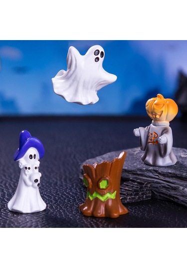 Suntek Hayalet Heykeli Şenlikli Atmosfer İç Mekan Balkon Orta