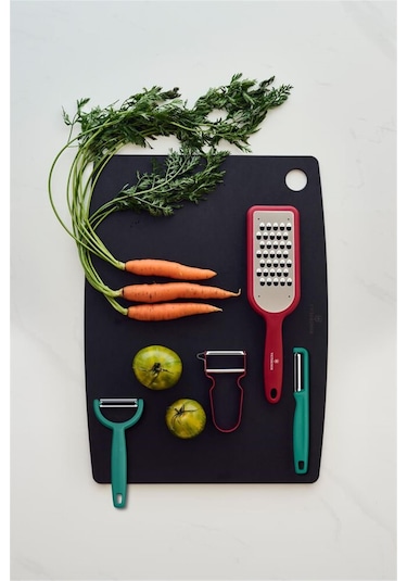 Victorinox 6.0943.4 Iota Tırtıklı Kenar Çift Taraf Yeşil Soyacak Çok Renkli