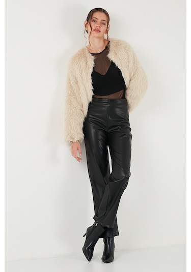 Lela Oversize Fit Yuvarlak Yaka Astarlı Kısa Bayan Kürk 6810266 Ekru