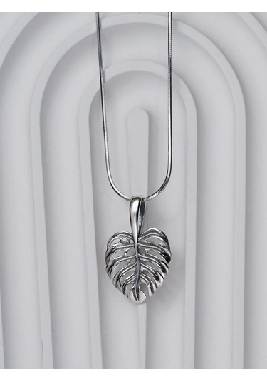 Lucente 925 Ayar Gümüş Monstera Yaprağı Kolye 215007326