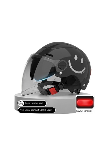 Yy SQ668 Kulak Muhafızları Çift Ayna Kuyruk Işık Açık Motosiklet Kaskı Siyah