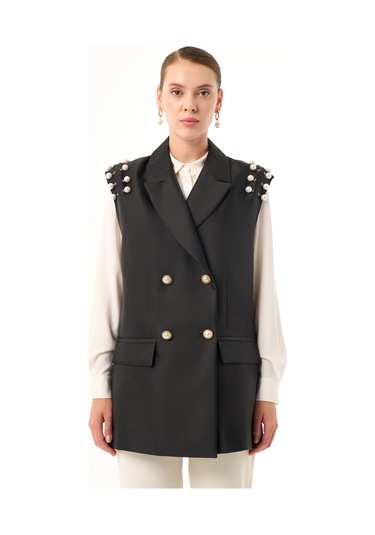 Kol Boncuklu Siyah Yelek 001