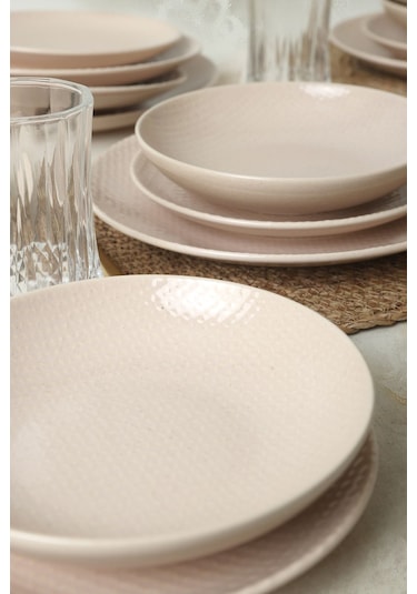 Kumlu Krem Rölyefli Yemek Takımı 18 Parça 6 Kişilik Q32 Krem