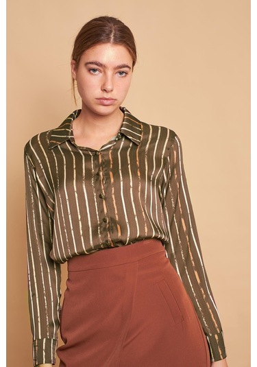 Desenli Yakalı Uzun Kol Likrasız Şık Kumaş Gömlek-Haki Çizgi Haki Çzg.