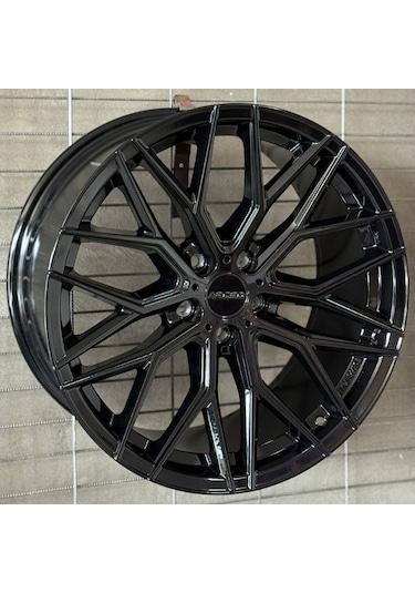 5 112 21 9.0-et25 Ch66.6 Gloss Black Arceo Valencia
