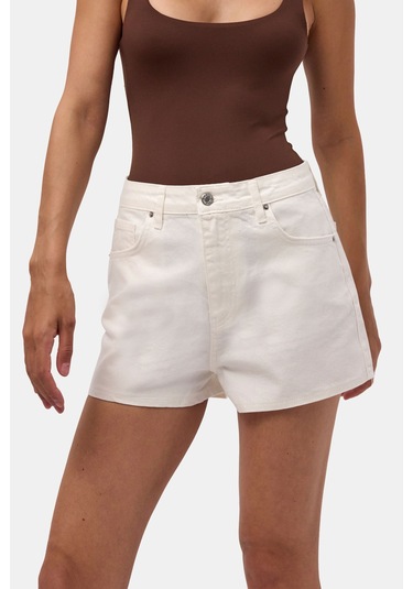 Itsbasic Kadın Kırık Beyaz 7s6-101 Mini Mom Denim Şort