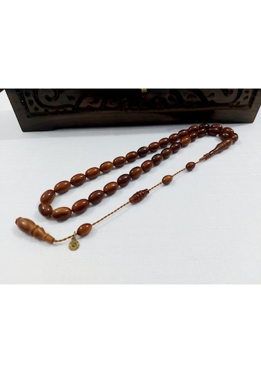 Hüseyin Gazyağcı Usta Harika Kuka Tesbih.ölçü: 8,5 X 12,5