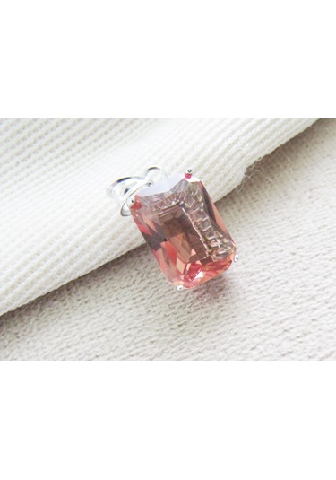 Lilahgümüştr Gümüş Baget Zultanit Taşlı Kadın Kolye