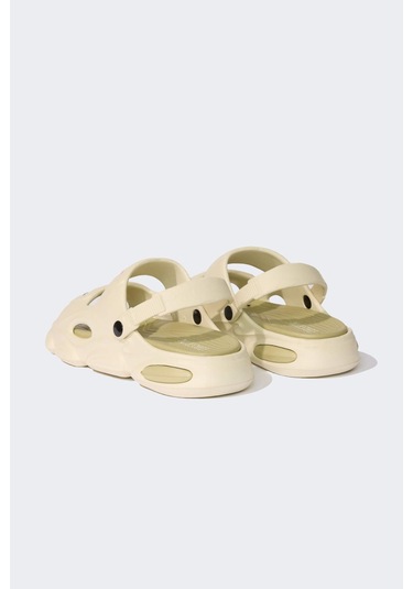 DeFacto Erkek Düz Taban Eva Sandalet D8079AX25SMBG123