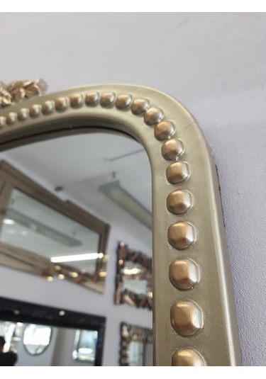Ayna Denizi Lady Shiny Gold Model Platin Altın Renk Dekoratif Ayna Altın