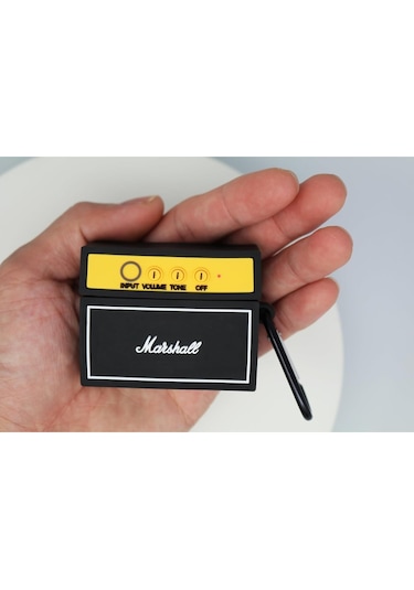 Apple Airpods Pro 3. Nesil 2025 Uyumlu Figürlü Silikon Kılıf Anahtarlıklı Kılıf Siyah - Sarı