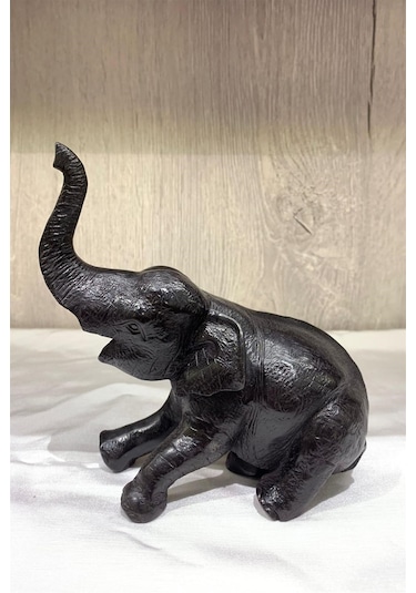Hortumu Havada Oturan Fil Heykelciği - 20Cm