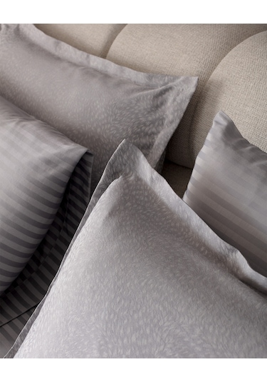 Madame Coco Andre Çift Kişilik Pamuklu Jakarlı Saten Nevresim Takımı - Açık Gri Gri