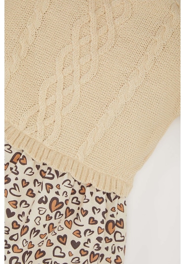 DeFacto Kız Bebek Uzun Kollu Eteği Desenli Elbise E7254A524AUBG287 Bej