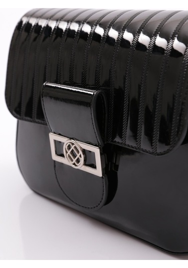 Dgn 3009-2168 Kadin Zincirli Omuz Askili Çanta 3009-2168-R1645 Siyah