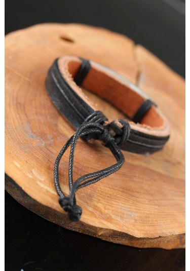 Çelik Aksesuarlı Siyah Renk Deri Erkek Bileklik Çok Renkli