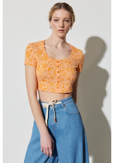Regular Fit Normal Kesim Bisiklet Yaka Turuncu Crop Bluz Turuncu