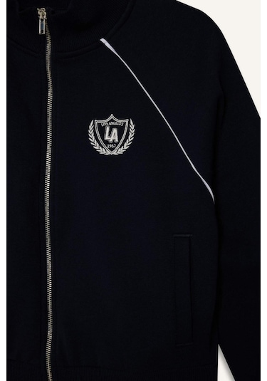Defacto Loose Fıt Yarım Balıkçı Yaka Kalın Sweatshirt Kumaşı Hırka G8117ax26spnv256 Lacivert-nv256 Defacto Loose Fıt Yarım Balıkçı Yaka Kalın Sweatshirt Kumaşı Hırka G8117ax26spnv256 Lacivert-nv256
