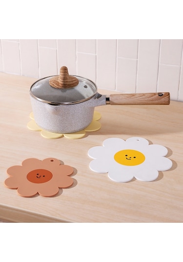 Sones Ayçiçeği Sevimli Pvc Isı Yalıtım Matı Ev Yüksek Sıcaklığa Dayanıklı Masa Pedi, Stil: Sarı Büyük Diğer