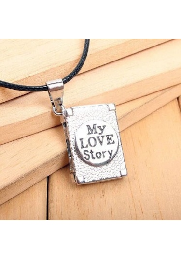 Hediyeci Abla Benim Aşk Hikayesi Kolyesi My Love Story Krem