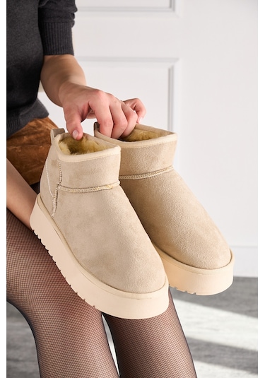 400U Kalın Taban Ultra Mini Süet Günlük Kadın Bot – Bej