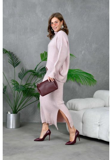 Kadın Balıkçı Yaka Oversize Kazak Uzun Etek İkili Triko Takım Pudra