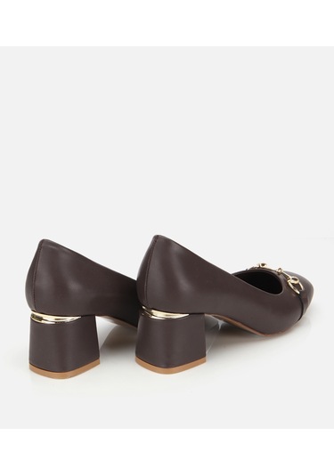 Hotiç Kadın Kahverengi Gold Tokalı Kalın Topuklu Ayakkabı 01ayh314840a480 01ayh314840a480 Kahverengi