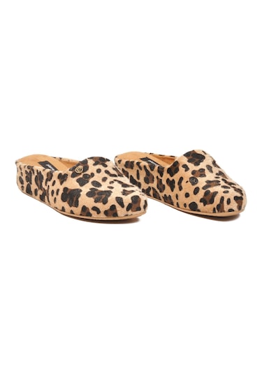 Pierre Cardin Bej Leopar Hafif Tekstil Süet Önü Kapalı Kadın Ev Terliği Pc-55371 Z Bej Pierre Cardin Bej Leopar Hafif Tekstil Süet Önü Kapalı Kadın Ev Terliği Pc-55371 Z Bej