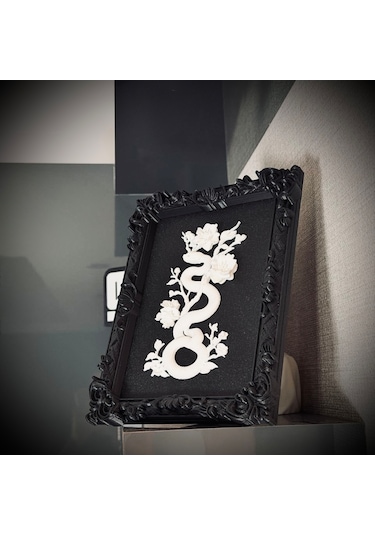 Eterna Yılan & Çiçek Rölyef Siyah Tablo Varaklı Çerçeve 170mm X230mm