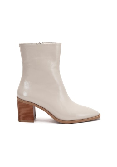 Bej Kadın Kalın Topuklu Bot Rugan Küt Burun Yüzüdüz-4258 Bej