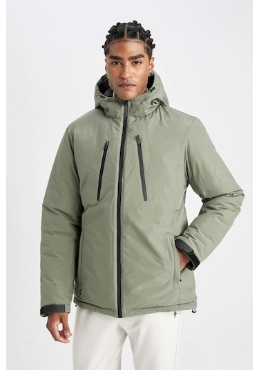 DeFactoFit Termometreli Mont Su İtici Rüzgar Geçirmez Slim Fit Dar Kesim Kapüşonlu Fermuarlı A2125AX24WNKH109