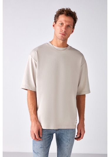 Joel Erkek %100 Organik Pamuklu Kalın Kumaşlı Özel Dokulu Etiket Detaylı Oversize Taş Rengi T-shirt