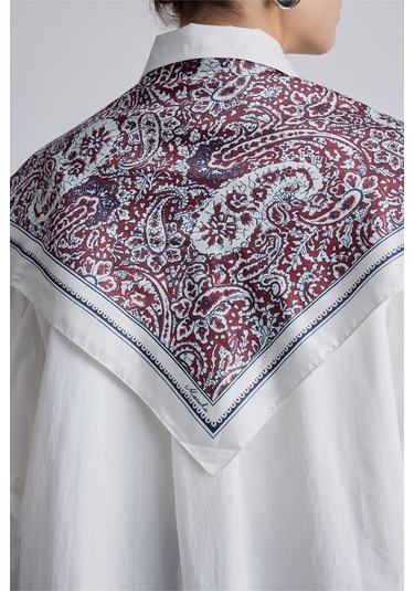 Desenli Saten Boyun Fuları Paısley- Lacivert Paısley- Lacivert