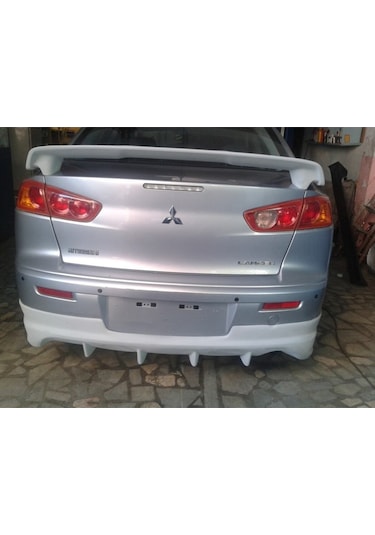 Mitsubishi Lancer Evo Arka Ek Plastik Uyumlu