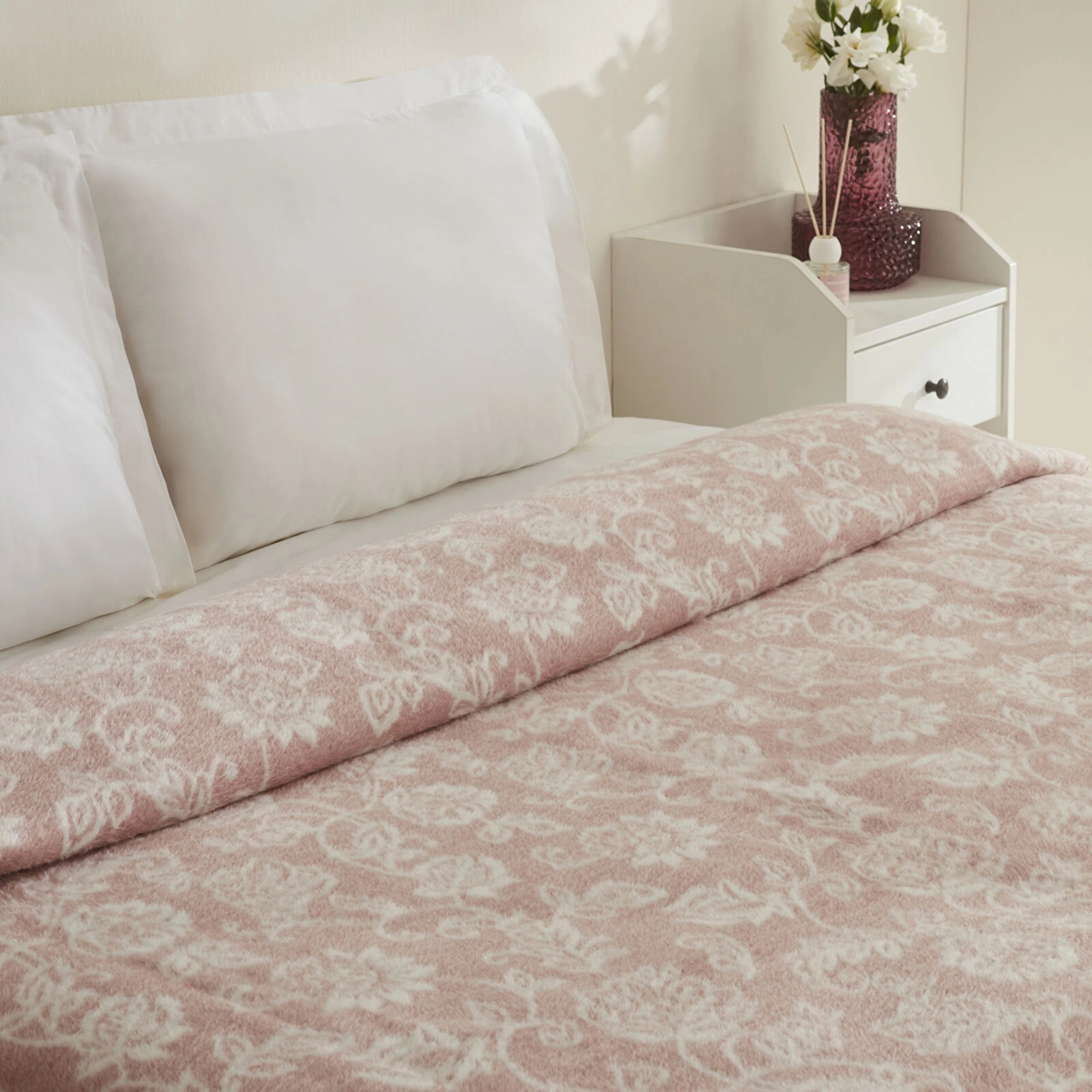 Karaca Home Glorinda Çift Kişilik Akrilik Mürdüm Battaniye Mürdüm