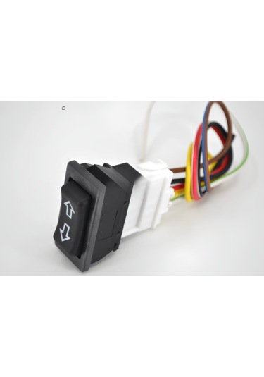 5 Fişli Kablolu Cam Kaldırma Anahtar Soketi Universal