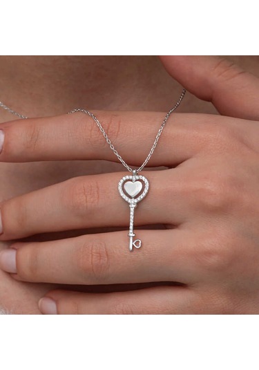 Gümüş Kalpli Anahtar Kadın Kolye Karışık Renk