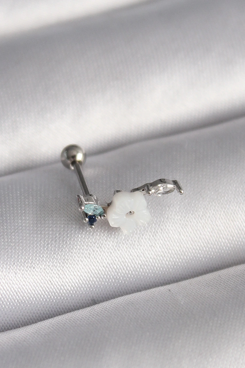 Dodes 316l Çelik Gümüş Renk Zirkon Taş Detay Beyaz Çiçek Model Tragus Piercing Tg27pr1359 Çok Renkli