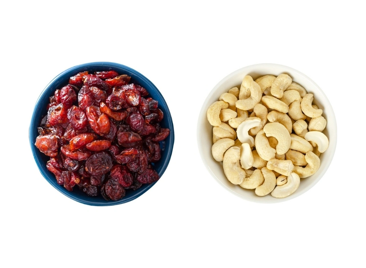 Online Çiftçi Cranberry Yaban Mersini 500 G + Çiğ Kaju 400 G